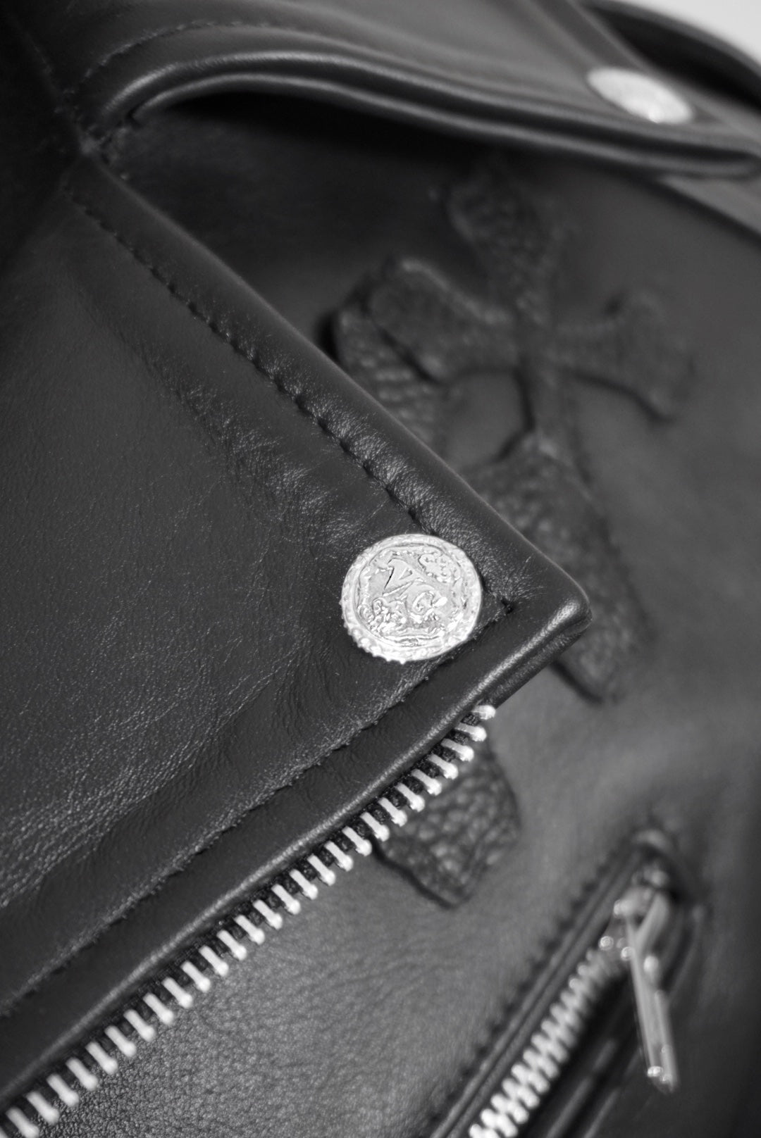 Biker edición especial no.1 cuero y plata