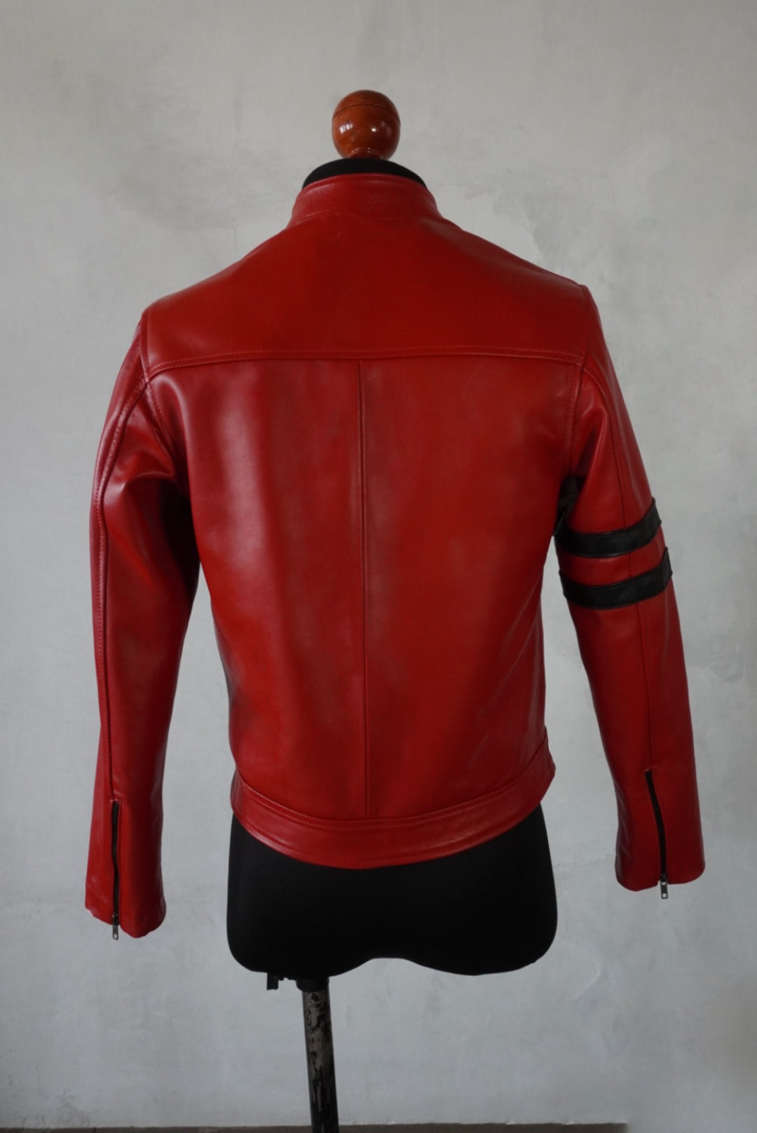 Ben 10 albedo red – VAL DE GRACE