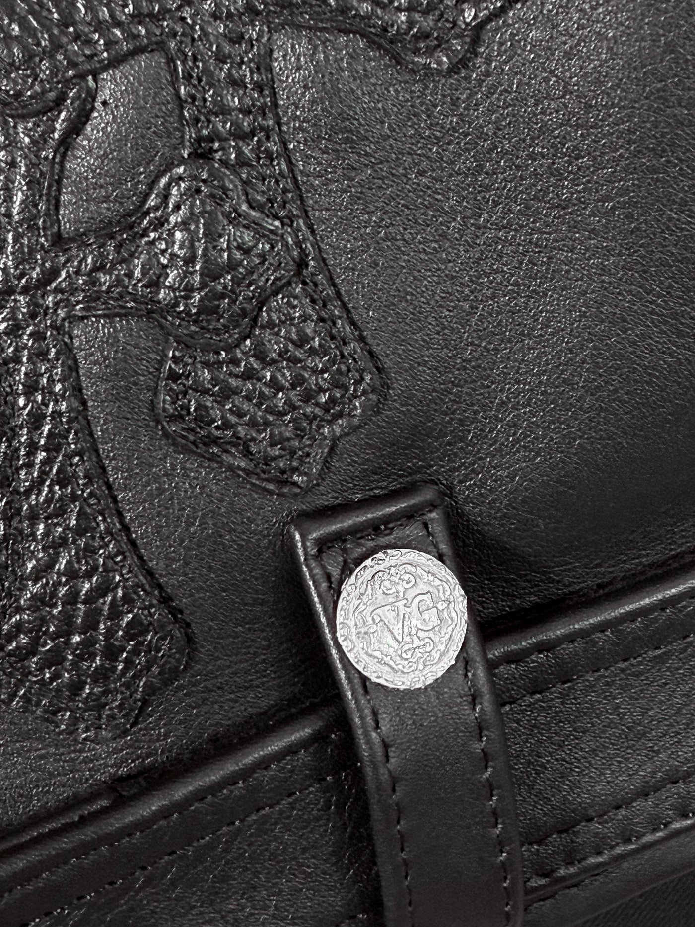 Biker edición especial no.1 cuero y plata