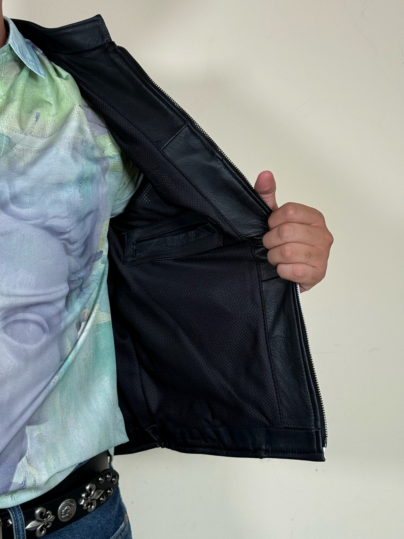 Terrific black
