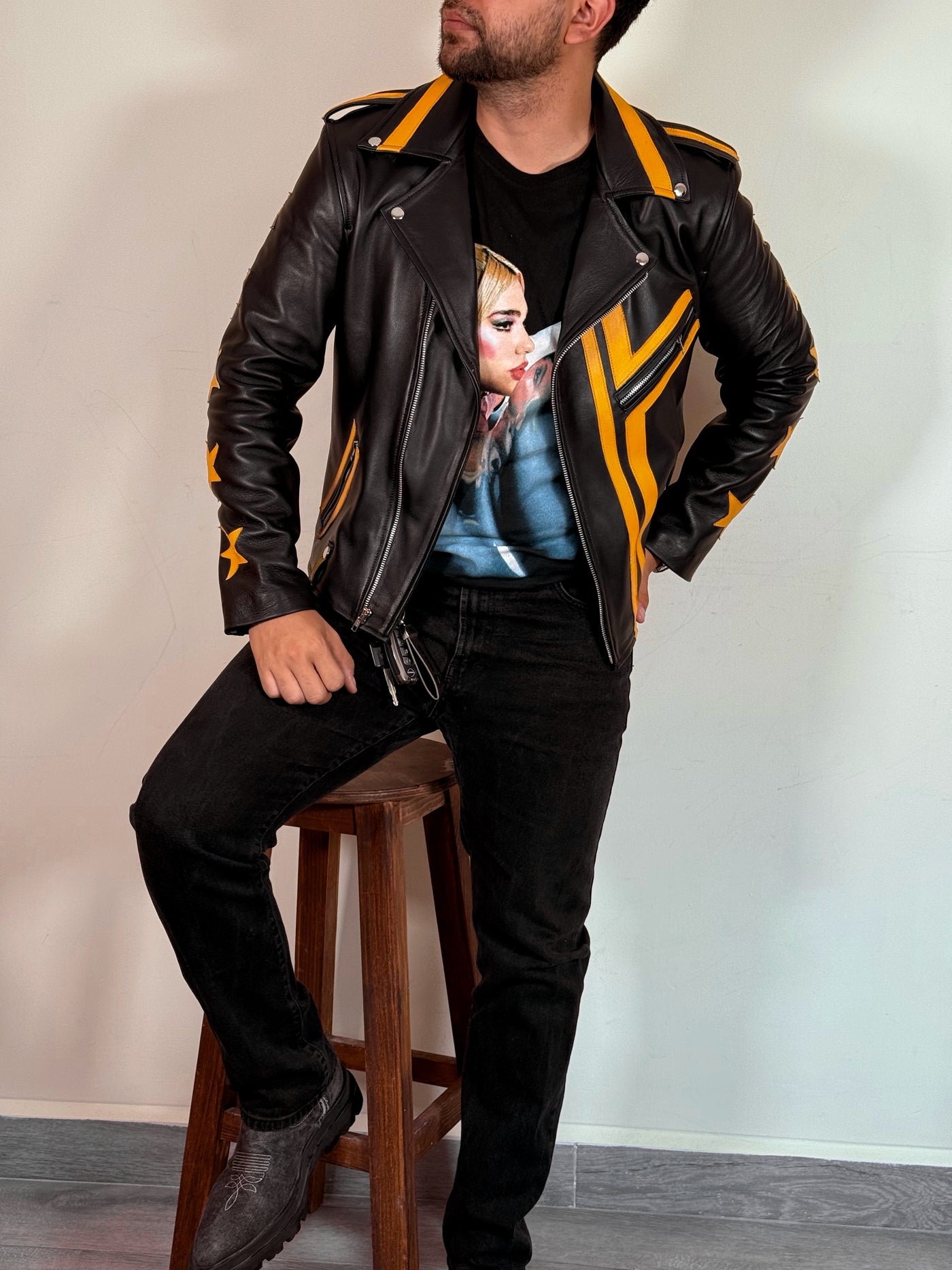 Conan gray black & yellow