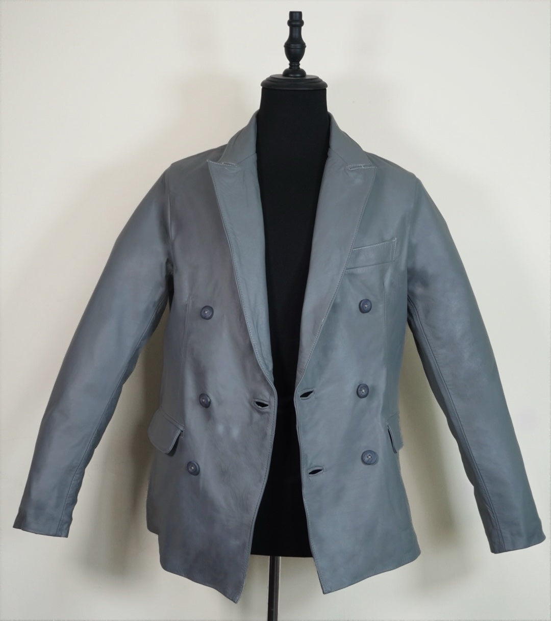 Blazer cruzado gris