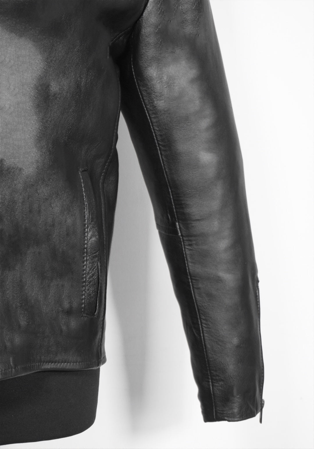 Biker no. 0 darkest black