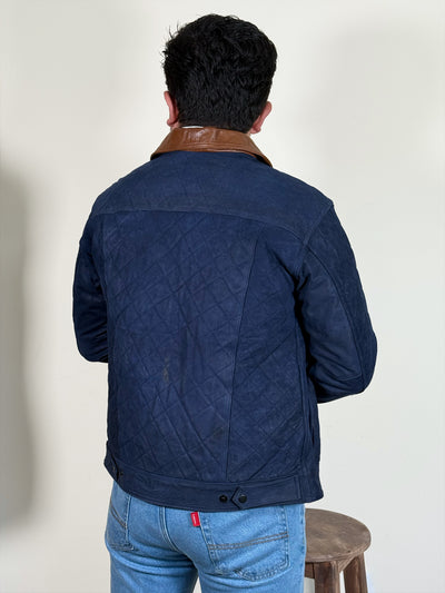 Truker capitonado azul marino