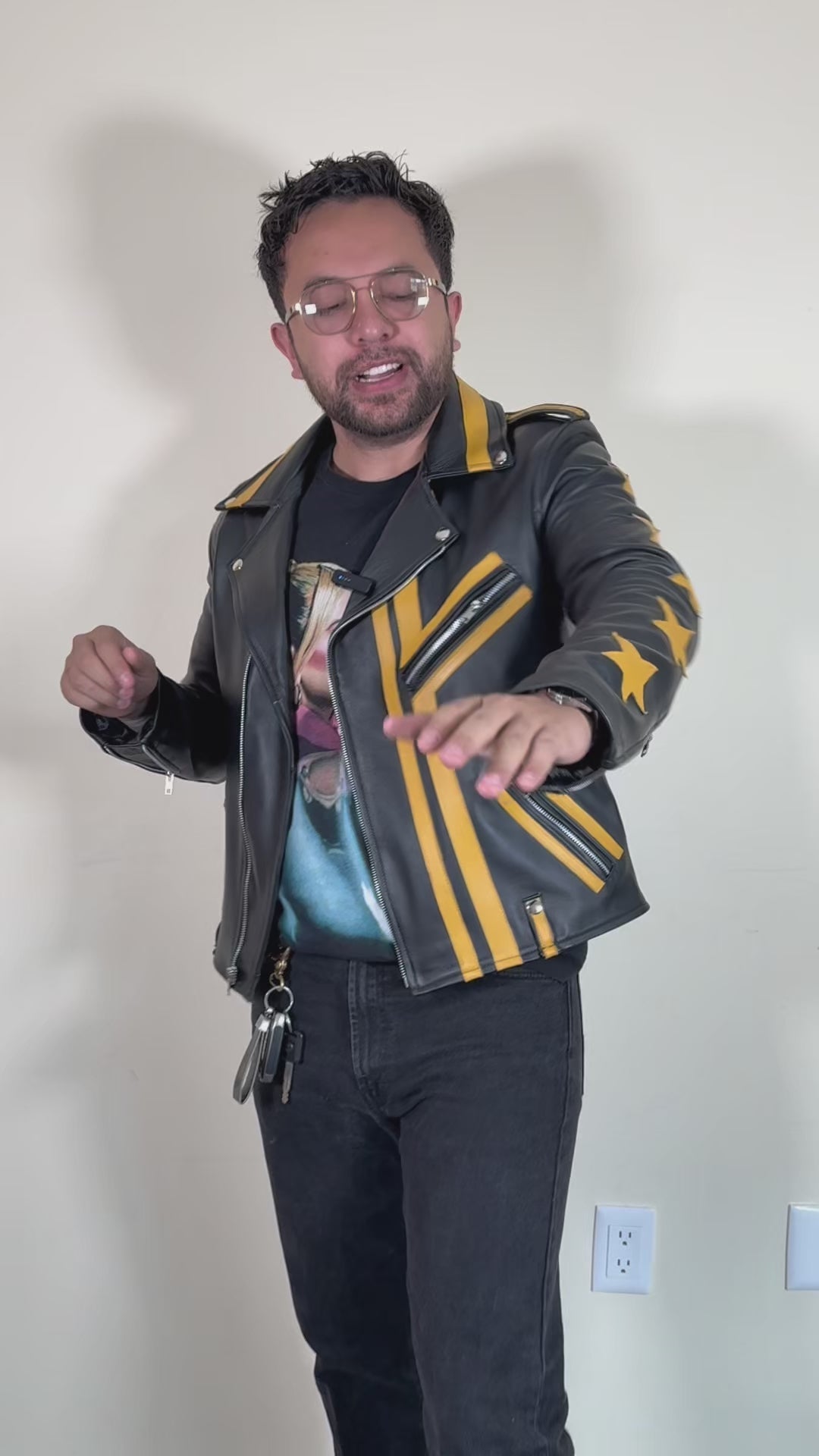 Conan gray black & yellow